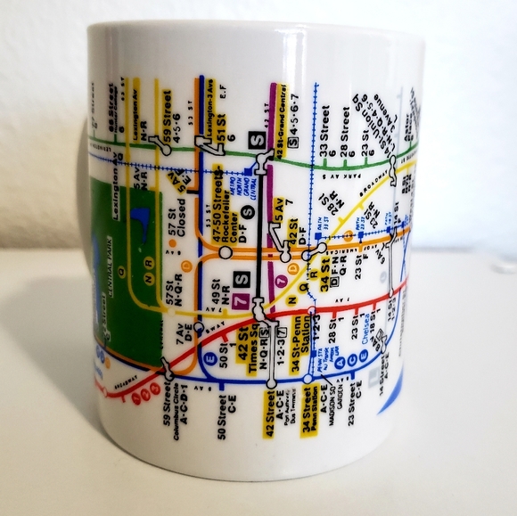Vintage Manhattan subway system map ceramic mug. - Picture 2 of 4